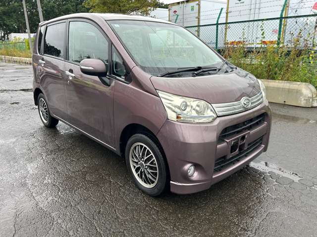 2011 Daihatsu Move – thumbnail 4