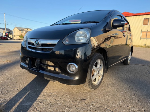 2011 Daihatsu Mira e:S