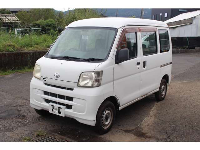 2011 Daihatsu Hijet Cargo – thumbnail 3
