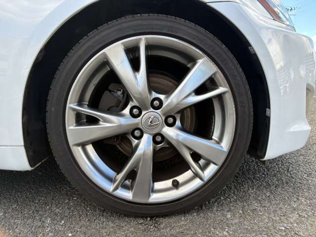 2009 Lexus IS – thumbnail 4