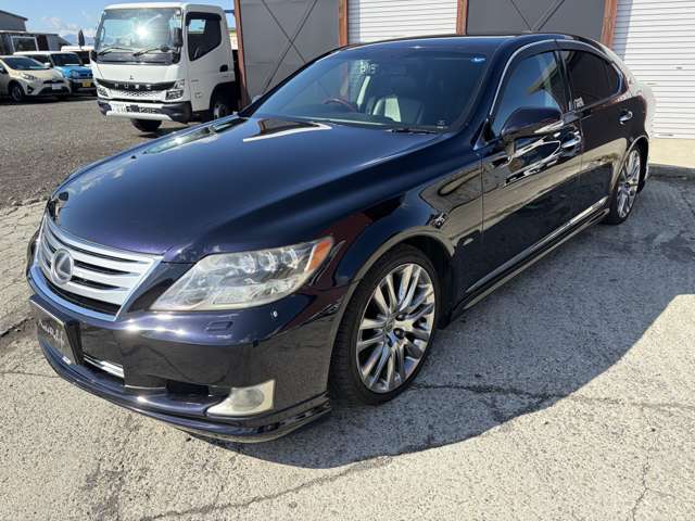 2009 Lexus LS Hybrid – thumbnail 2