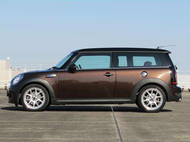 2009 MINI MINI Clubman – thumbnail 4
