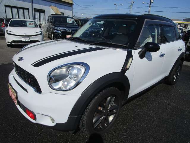 2011 MINI MINI Crossover – thumbnail 4