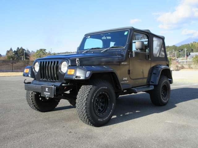 2005 Jeep Wrangler – thumbnail 2