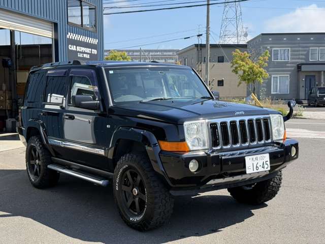 2006 Jeep Commander – thumbnail 3