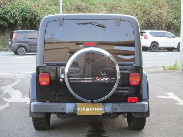 2005 Jeep Wrangler – thumbnail 3