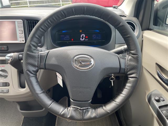 2011 Daihatsu Mira e:S – thumbnail 4