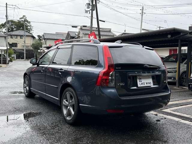 2009 Volvo V50 – thumbnail 4