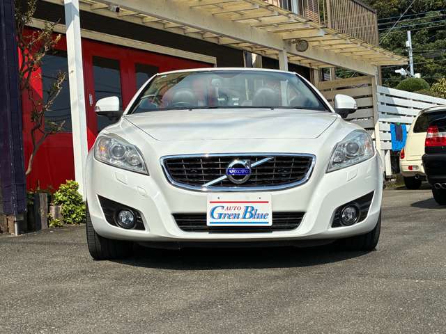 2011 Volvo C70 Cabriolet – thumbnail 2