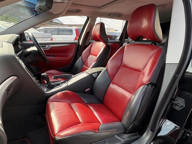 2005 Volvo V70 – thumbnail 4