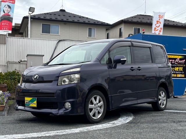 2010 Toyota Voxy