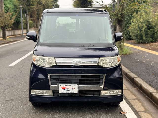 2010 Daihatsu Tanto – thumbnail 2
