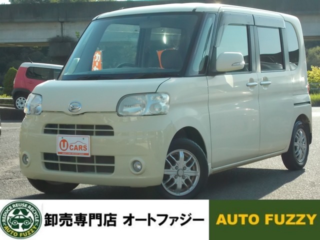2011 Daihatsu Tanto
