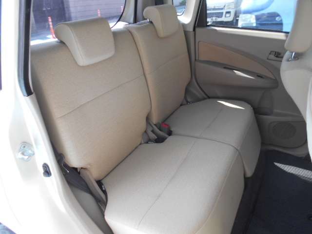 2011 Daihatsu Move – thumbnail 4