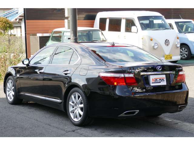 2009 Lexus LS – thumbnail 4