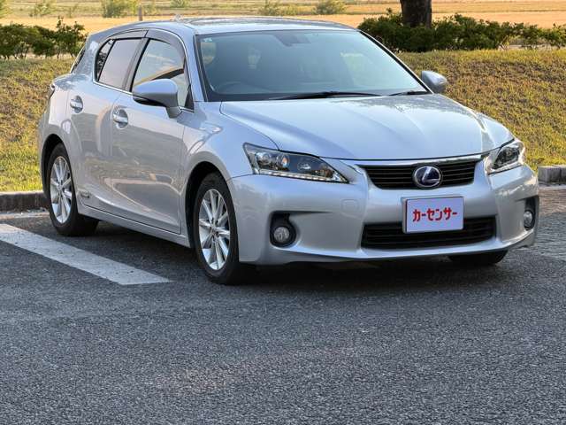 2011 Lexus CT – thumbnail 3