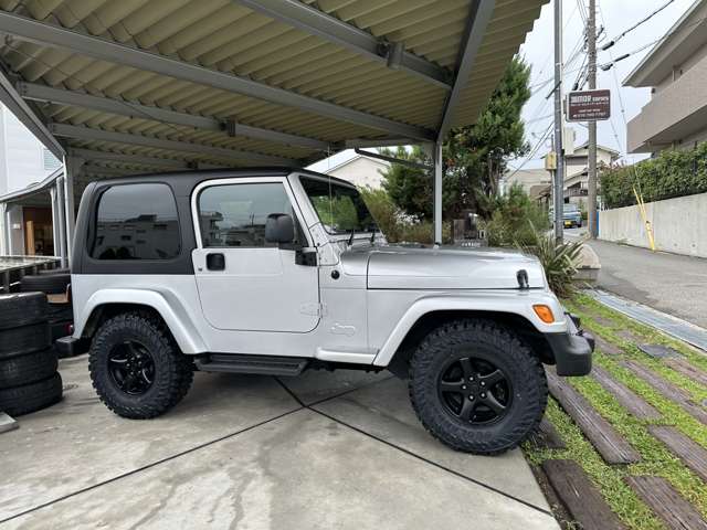 2005 Jeep Wrangler – thumbnail 3