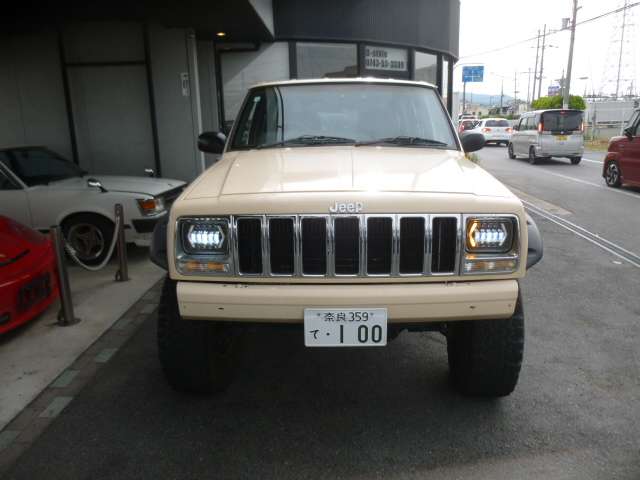1999 Jeep Cherokee – thumbnail 2