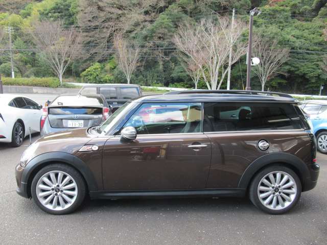 2011 MINI MINI Clubman – thumbnail 4