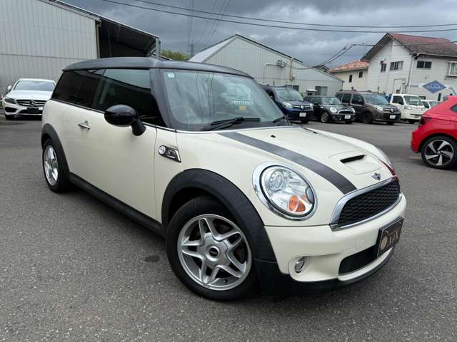 2009 MINI MINI Clubman – thumbnail 2