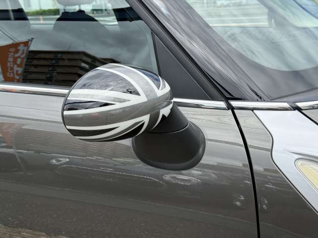 2011 MINI MINI Crossover – thumbnail 4