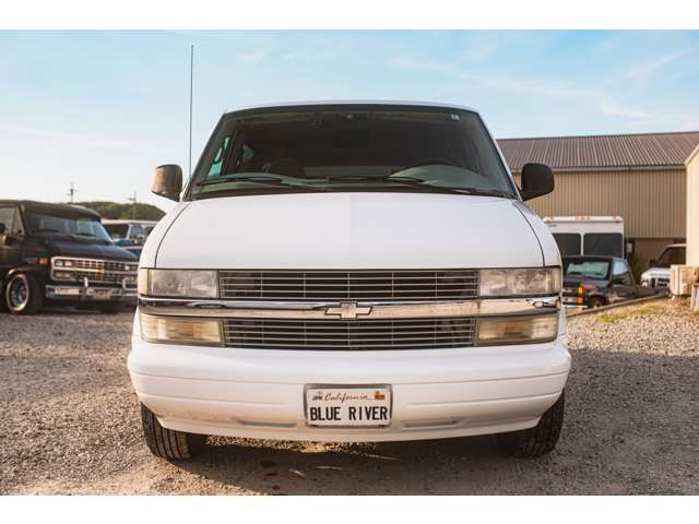 2005 Chevrolet Astro – thumbnail 3