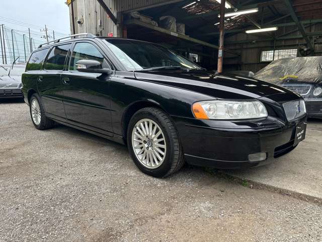 2007 Volvo V70 – thumbnail 4