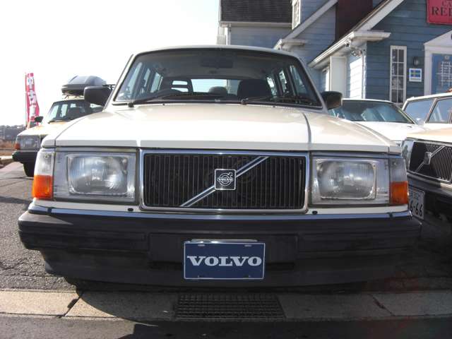 1990 Volvo 240 Estate – thumbnail 2