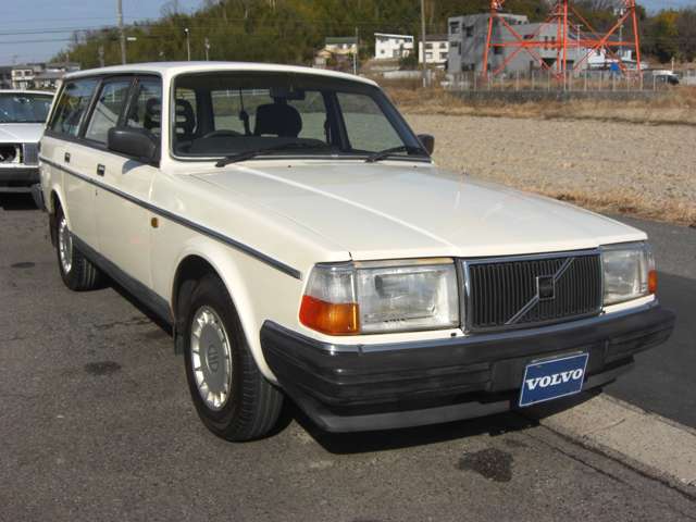1990 Volvo 240 Estate – thumbnail 3