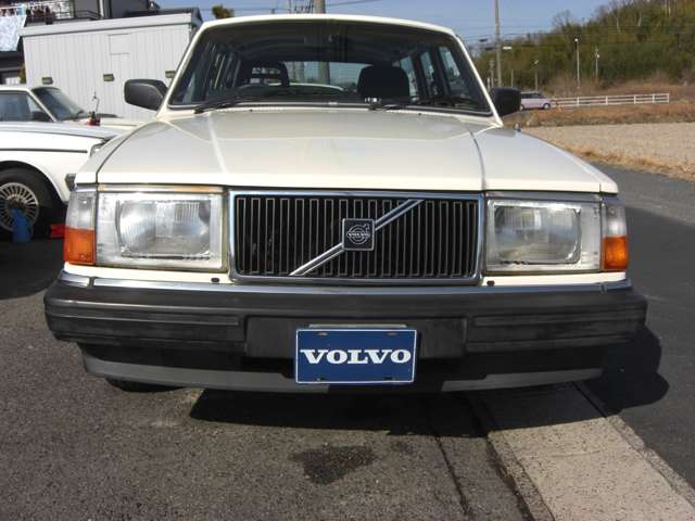 1990 Volvo 240 Estate – thumbnail 4