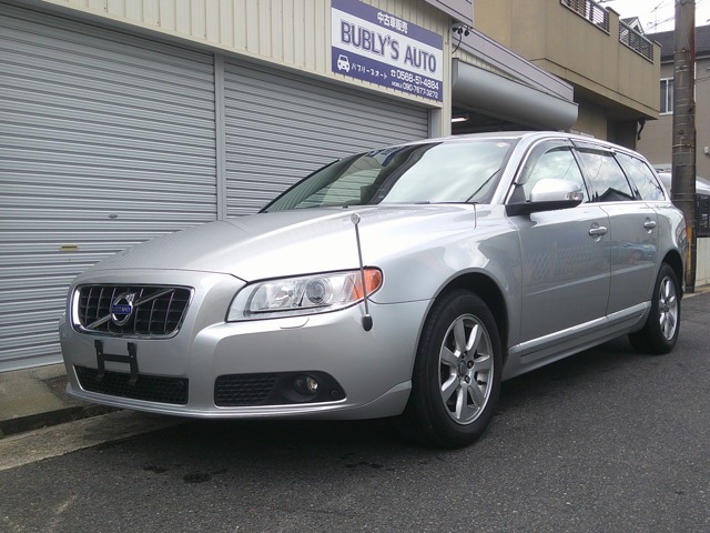2011 Volvo V70