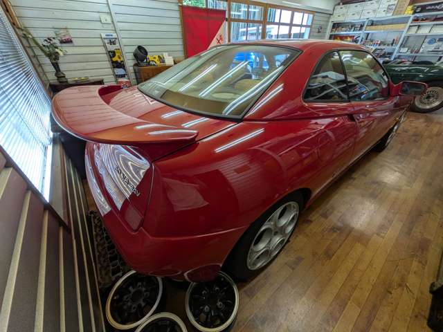 2002 Alfa Romeo GTV – thumbnail 3