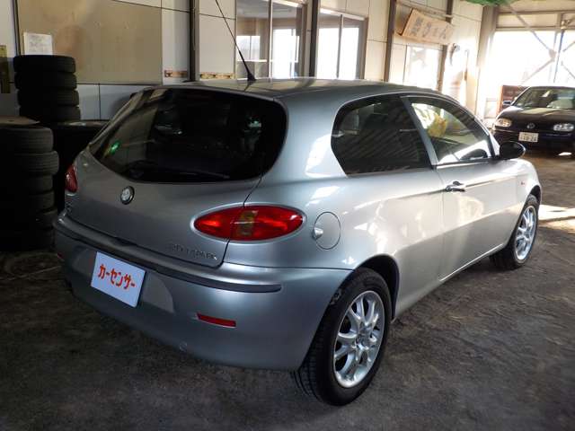 2002 Alfa Romeo 147 – thumbnail 4