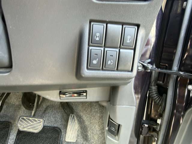 2011 Suzuki Palette – thumbnail 3