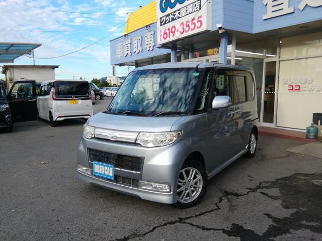2010 Daihatsu Tanto – thumbnail 3