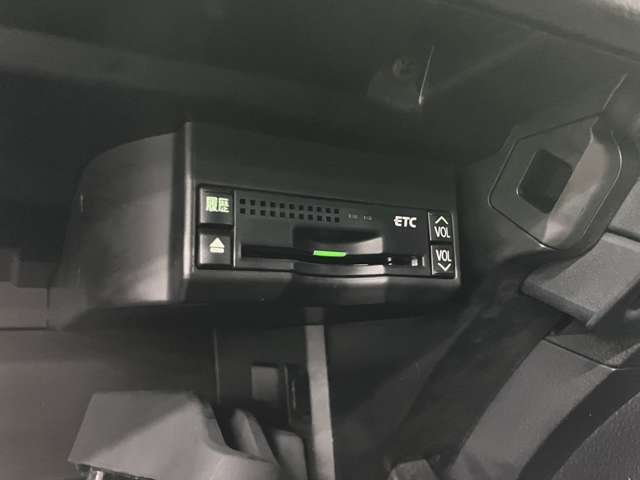 2011 Lexus CT – thumbnail 4
