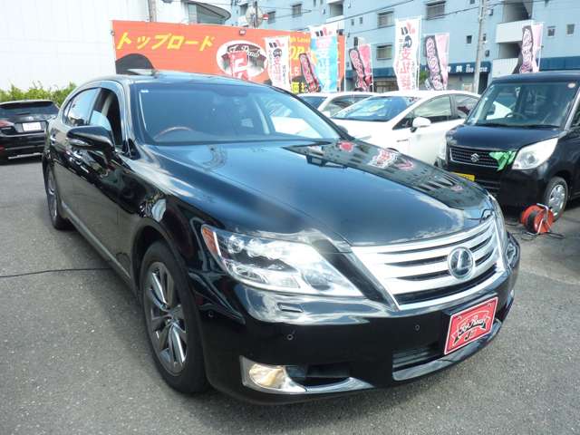 2010 Lexus LS Hybrid – thumbnail 3