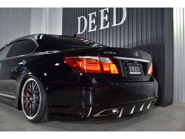 2010 Lexus LS – thumbnail 2