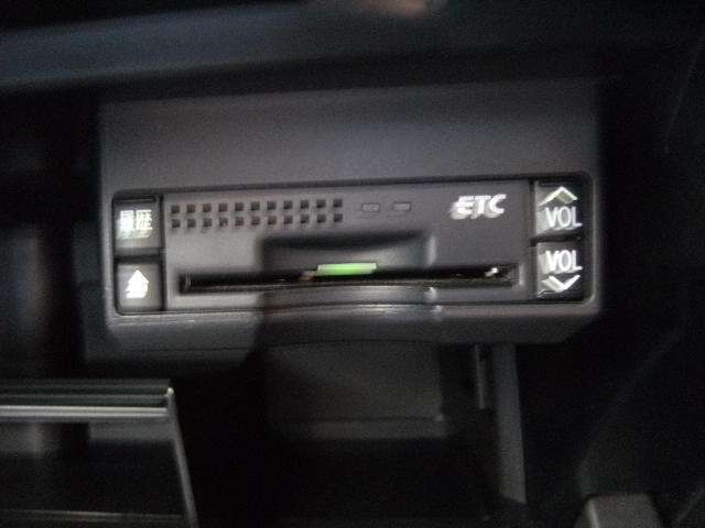 2011 Lexus CT – thumbnail 4