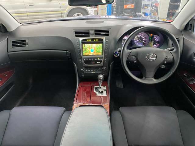 2009 Lexus GS Hybrid – thumbnail 3