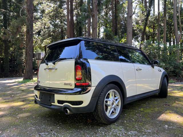 2010 MINI MINI Clubman – thumbnail 3