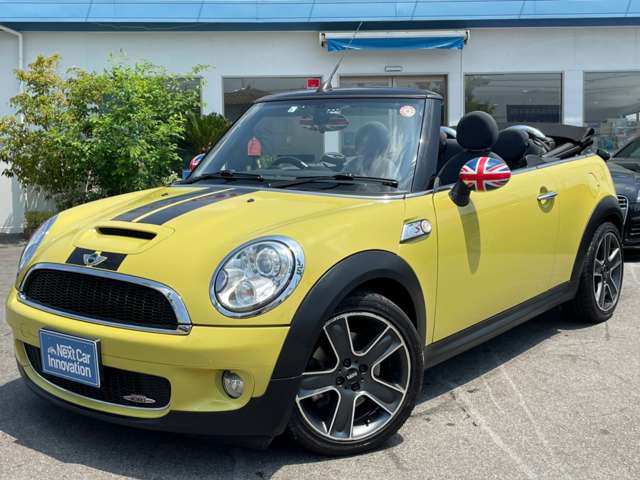 2009 MINI Mni Convertible – thumbnail 3