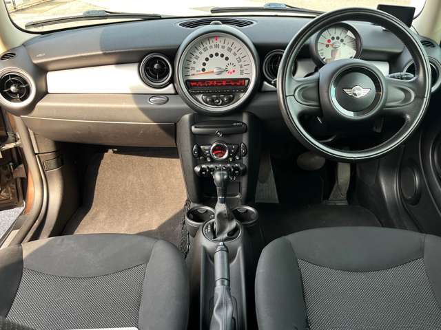 2011 MINI MINI Clubman – thumbnail 2