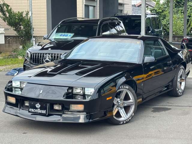 1991 Chevrolet Camaro – thumbnail 4