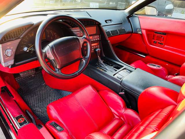 1992 Chevrolet Corvette – thumbnail 3