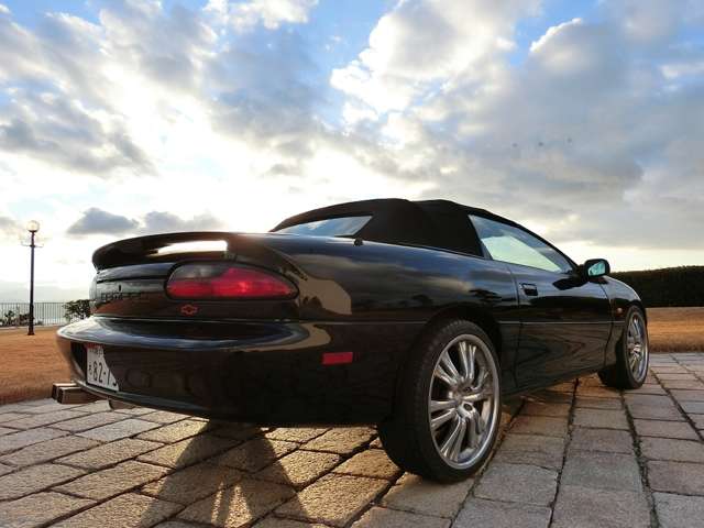 1995 Chevrolet Camaro Convertible – thumbnail 3