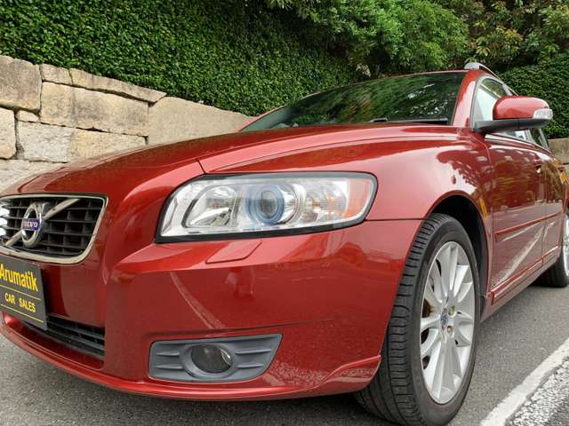 2010 Volvo V50 – thumbnail 2