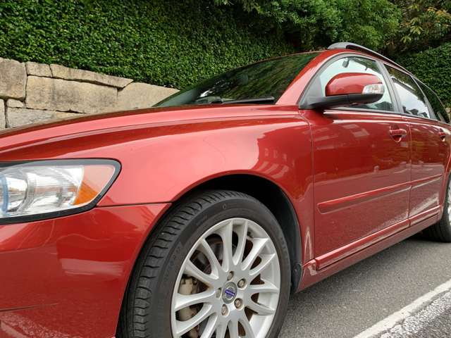 2010 Volvo V50 – thumbnail 3