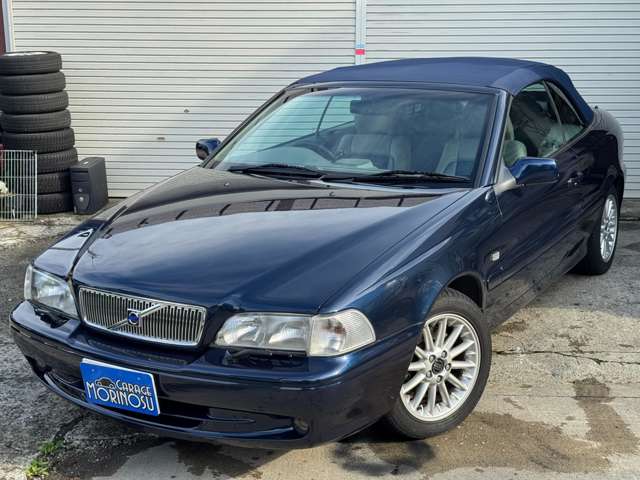 2001 Volvo C70 Cabriolet – thumbnail 2