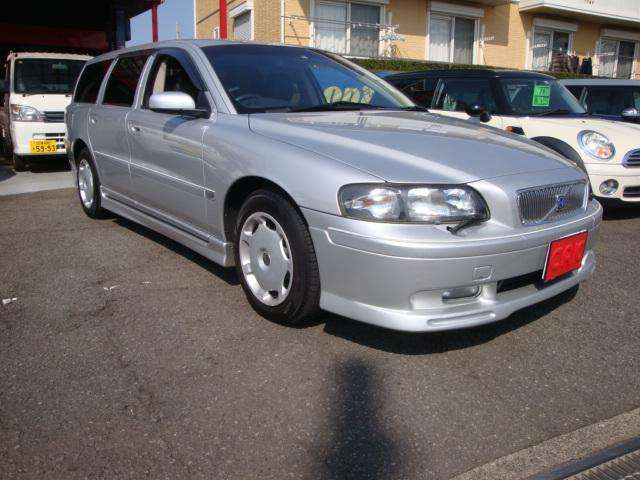 2004 Volvo V70 – thumbnail 4